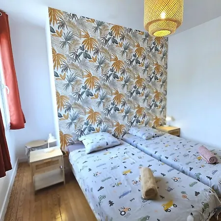 Les Pieds Dans L'eau 200m Apartmán *